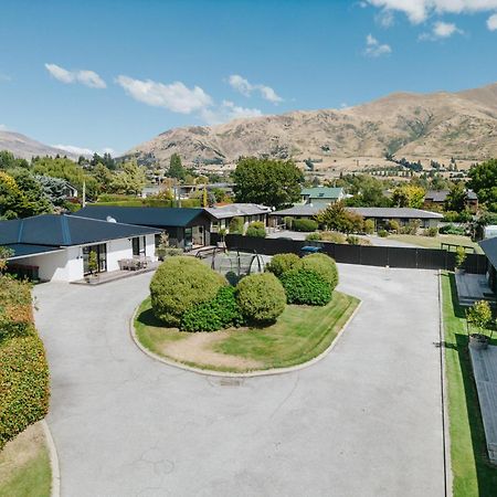 2 - Handsome And Sunkissed On The Doorstep To Wanaka Extérieur photo