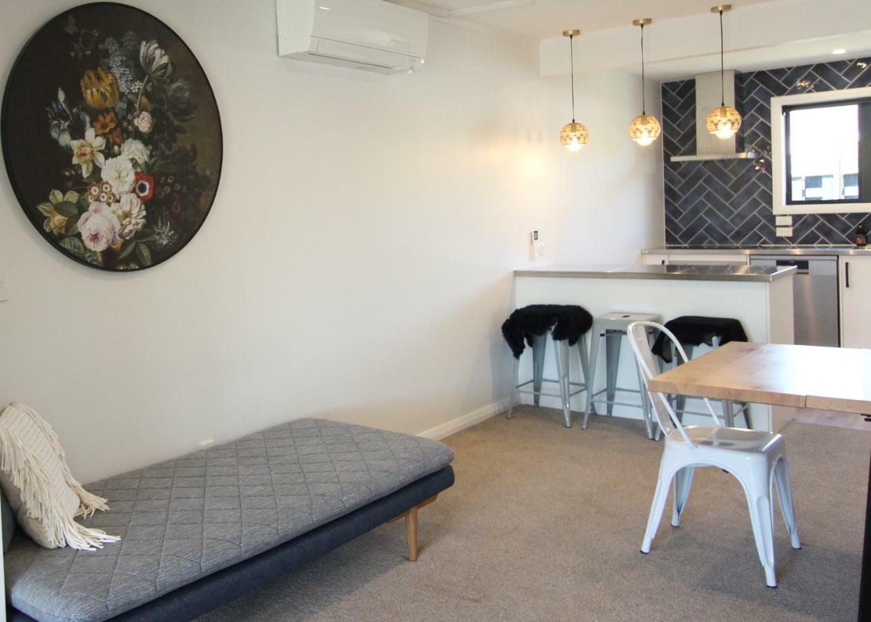 2 - Handsome And Sunkissed On The Doorstep To Wanaka Extérieur photo